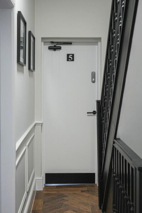 The Boot Rooms Anfield Liverpool Buitenkant foto