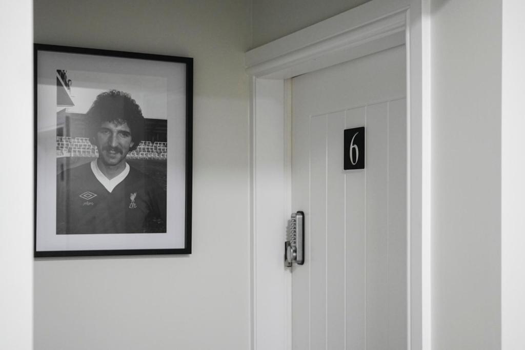 The Boot Rooms Anfield Liverpool Buitenkant foto