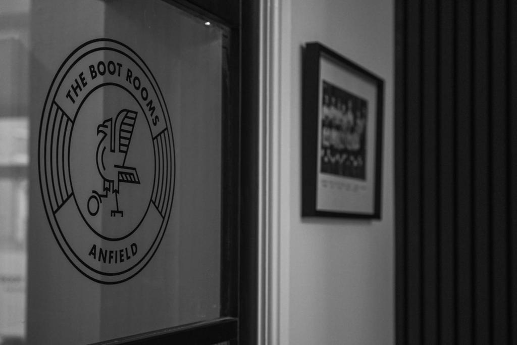 The Boot Rooms Anfield Liverpool Buitenkant foto